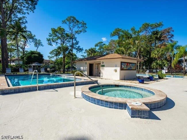 Building Photo - 1833 Courtyard Way