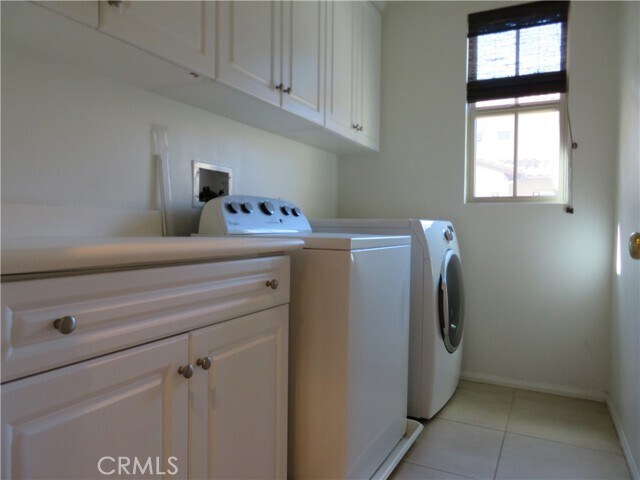 Building Photo - 93 Winding Way