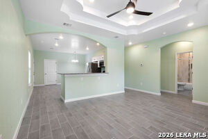 Building Photo - 419 San Manuel Ave