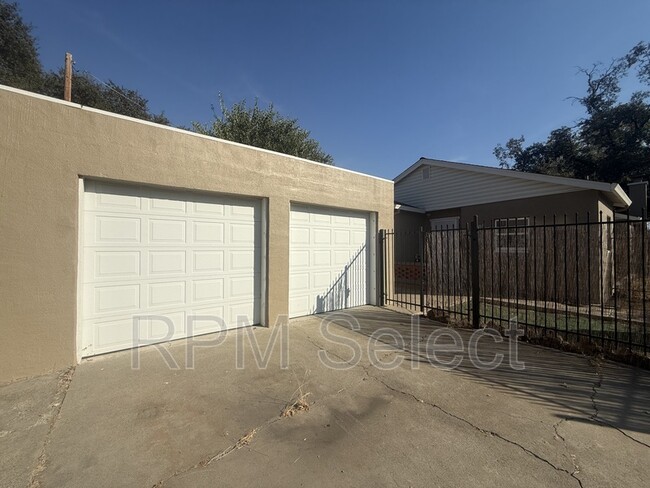 Building Photo - 1433 Arcade Blvd