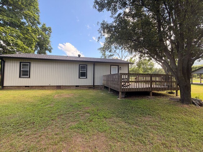 Building Photo - Charming 3-bedroom, 1-bath home in Dardanelle, AR,