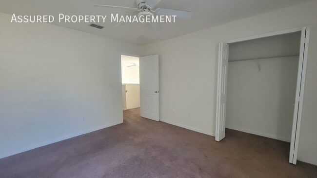 Building Photo - 4000 Garden Oak Ct