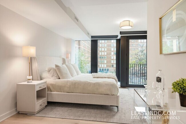 Building Photo - 1332 8th St NW