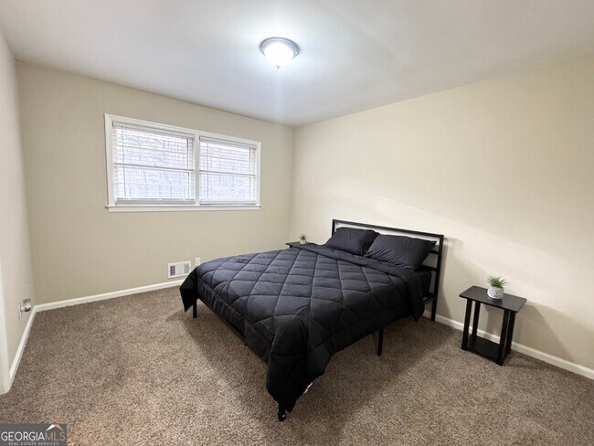 Building Photo - 3820 Union Rd SW