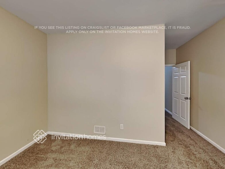 Building Photo - 6495 Dexters Dr