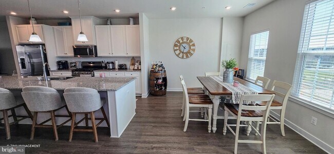 Building Photo - 5426 Greenpoint Ln