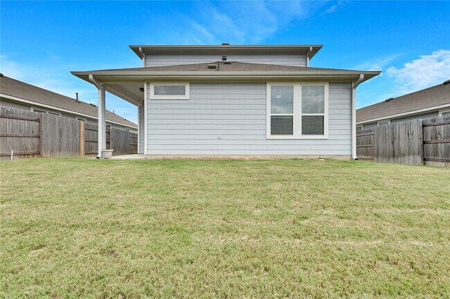 Building Photo - 1105 Burin Dr