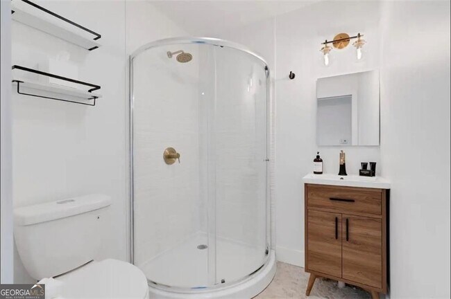 Building Photo - 42 Wooding Pl