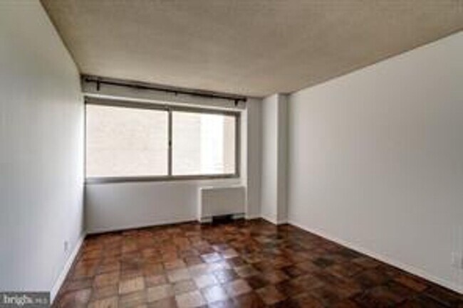 Building Photo - incredible view from the unit, 2 bedroom and 2 full bath