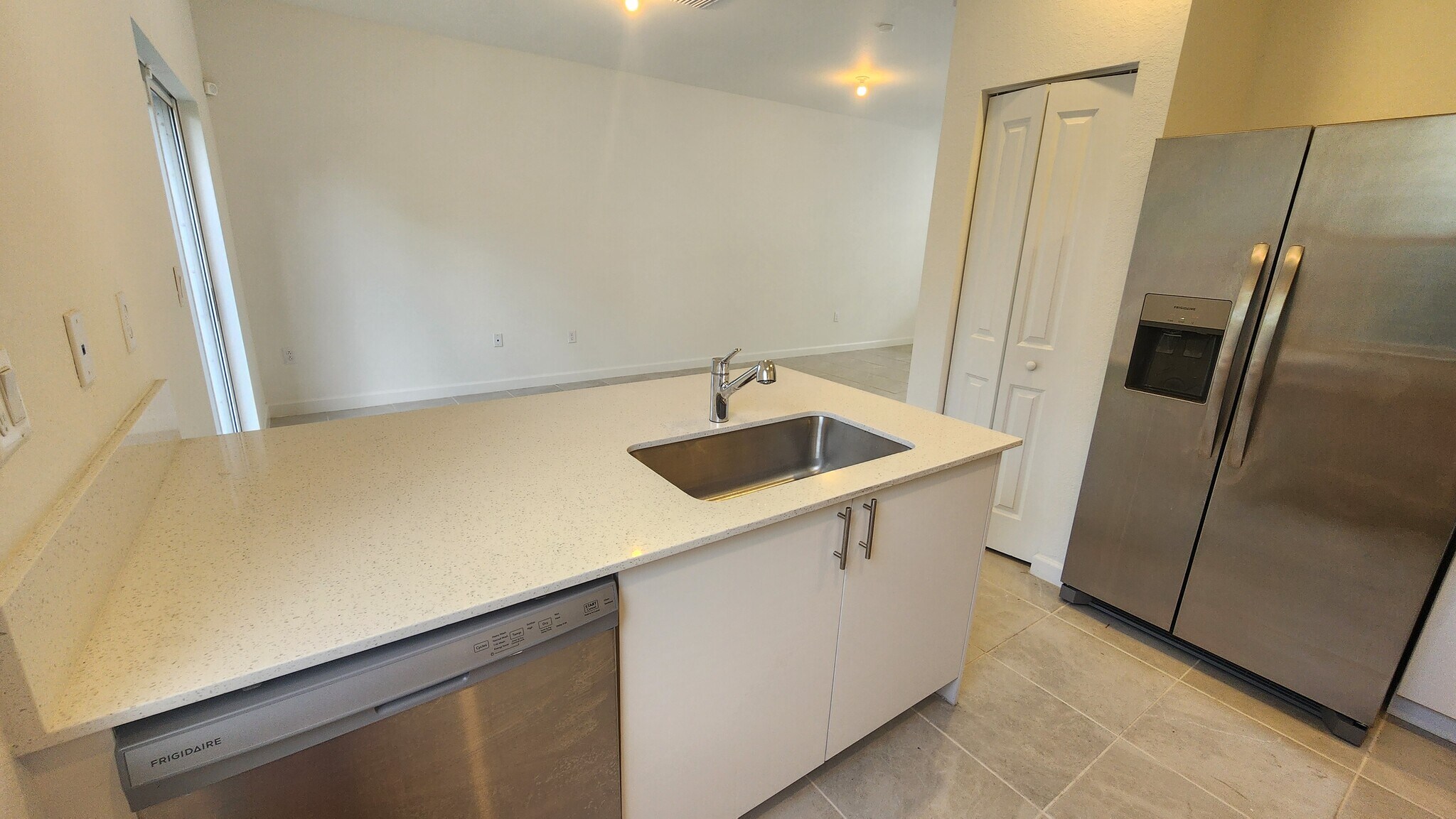 Building Photo - 28933 SW 162nd Ct