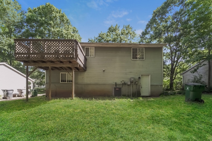 Building Photo - 8114 Bald Ridge Dr