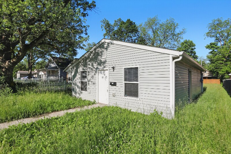 Building Photo - 3116 N Colorado Ave