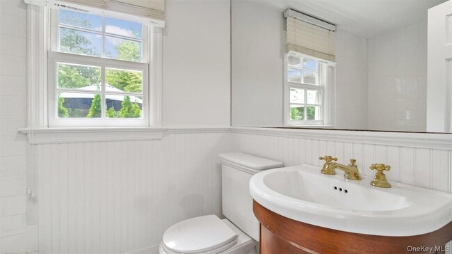 Building Photo - 9 Ocame Ave