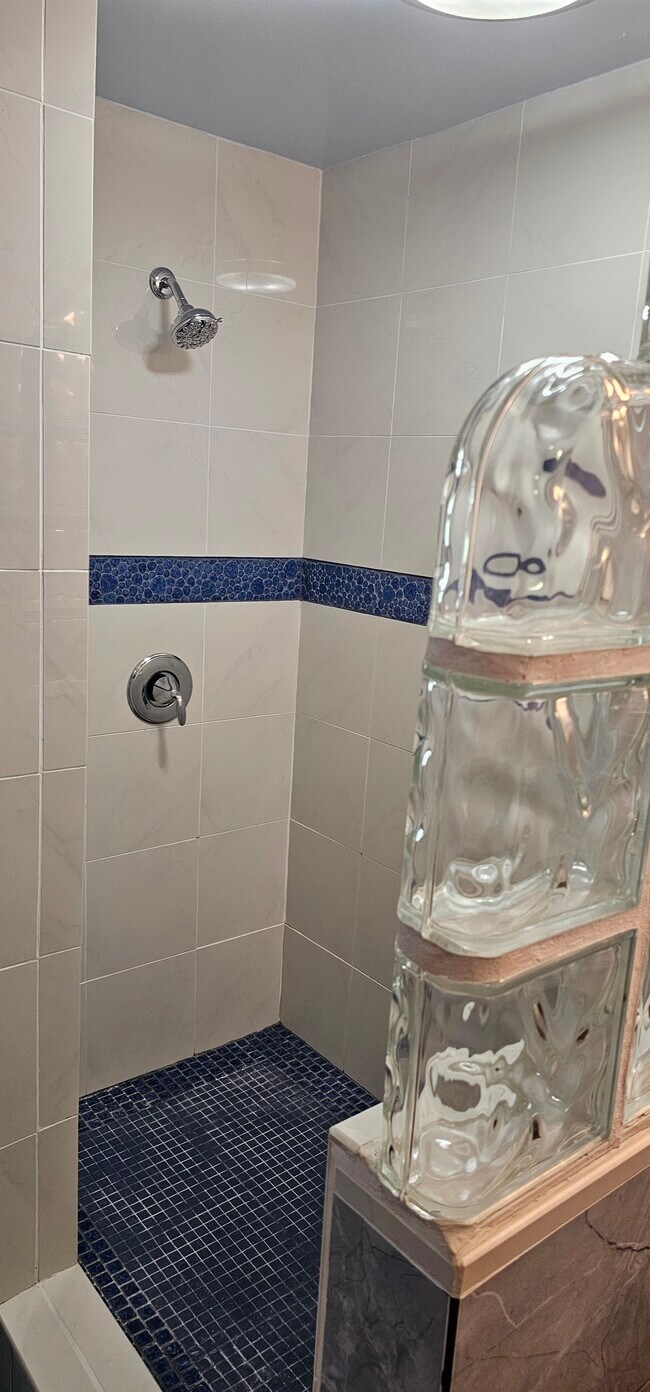 Building Photo - 47-337 Mahakea Rd