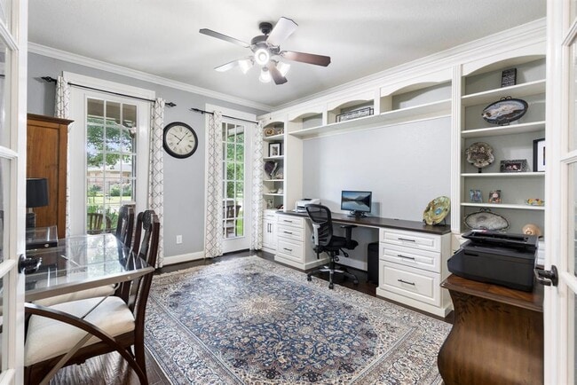 Building Photo - 99 W Hullwood Cir