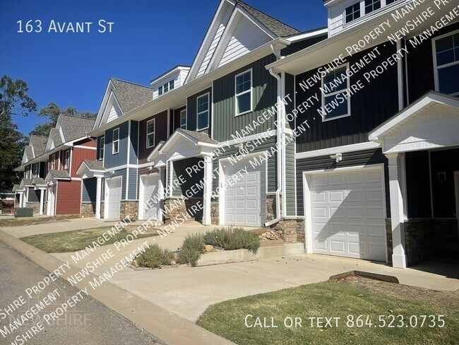 Building Photo - 163 Avant St