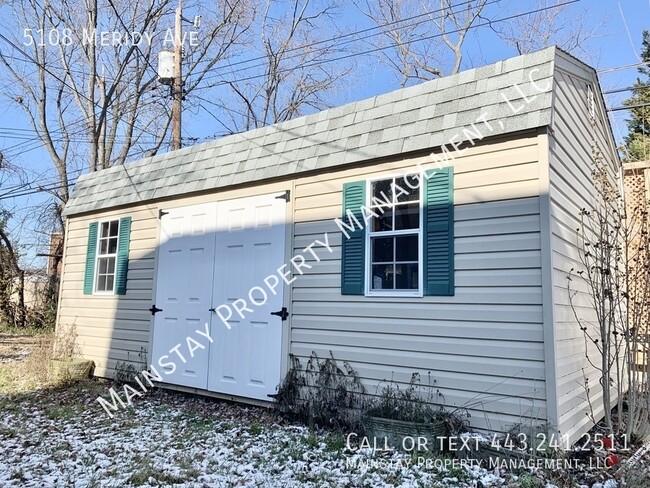 Building Photo - 3 Bedroom W/ Huge Shed in Quiet Neighborhood!