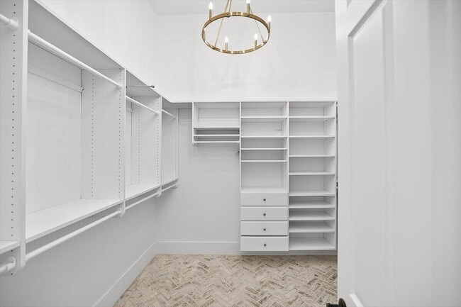 Building Photo - 3161 Club Dr