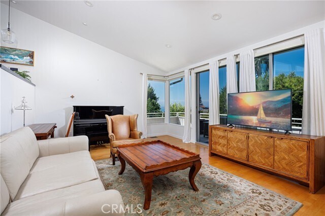 Building Photo - 647 Virginia Park Dr