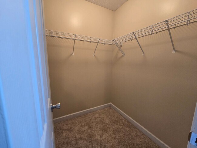 Building Photo - 36 Randolph St