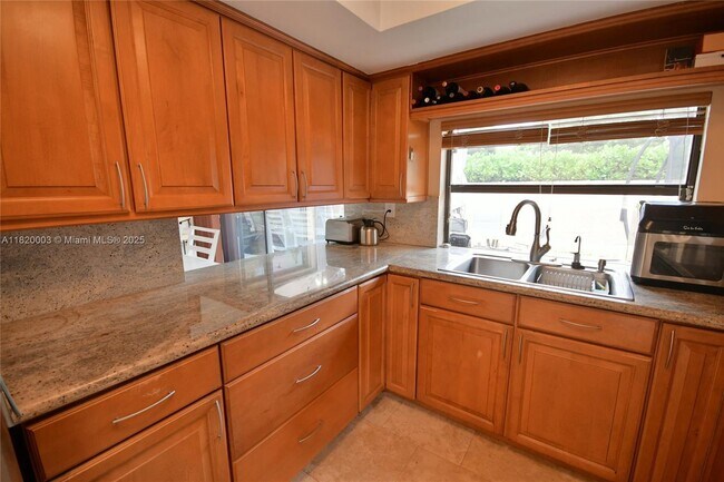 Building Photo - 12978 SW 91st Pl