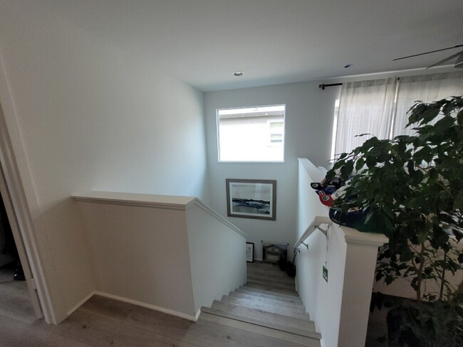 Building Photo - 91-1841-1841 Keaunui Dr