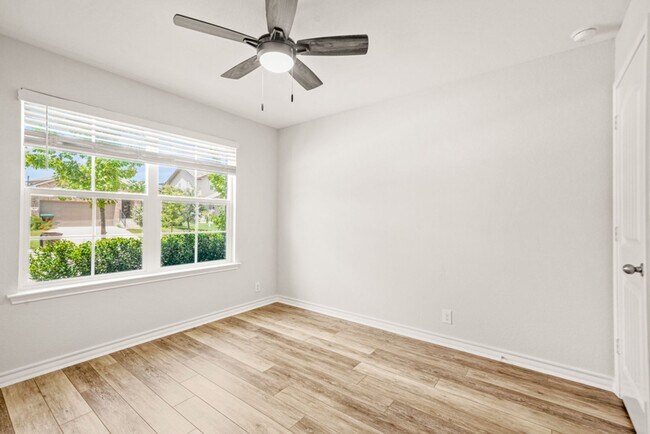Building Photo - Single Story RedBird Ranch Rental! No Carp...