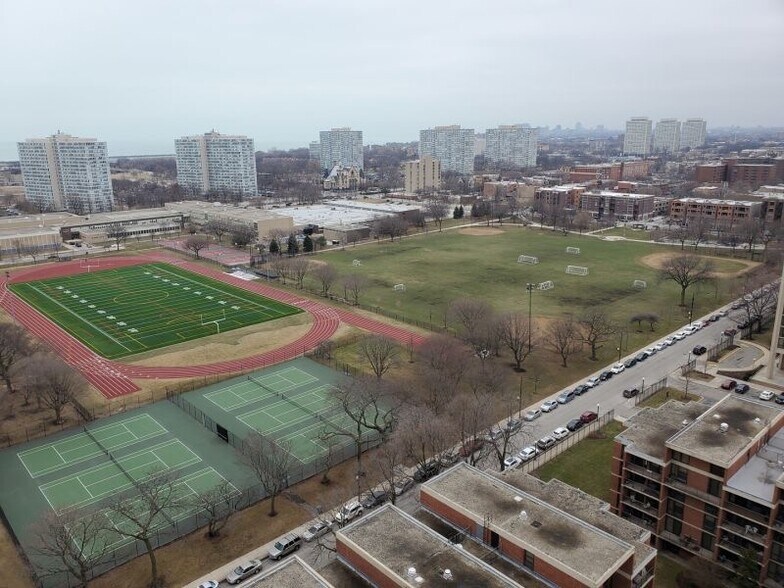 Building Photo - 3001 S Michigan Ave