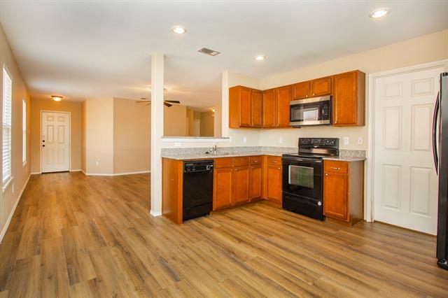 Building Photo - 5708 Talons Crest Cir