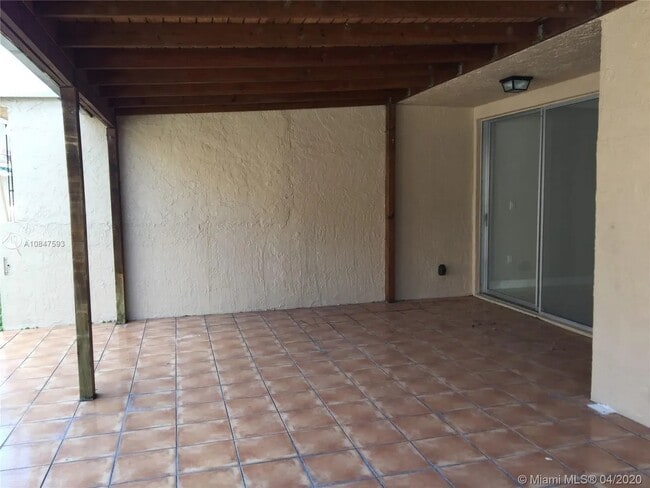 Backyard - 9195 Fontainebleau Blvd
