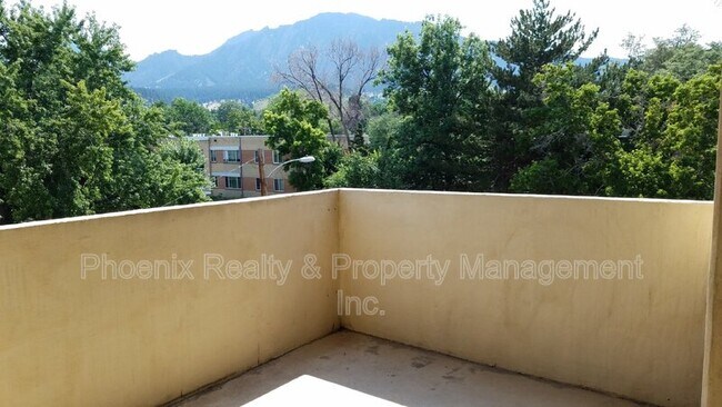 Building Photo - 850 20th St