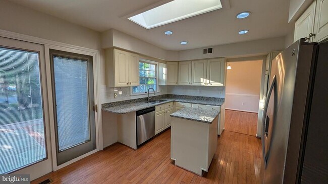 Building Photo - 4500 Stone Pine Ct