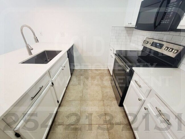 Building Photo - 1803 Robert Tyler Dr