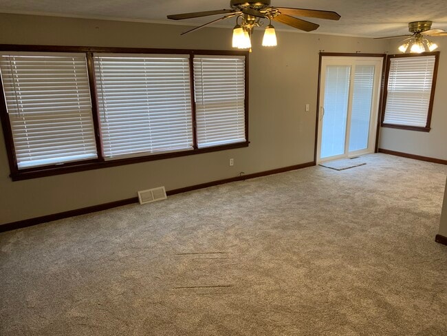 Building Photo - 3610 NW Michael St