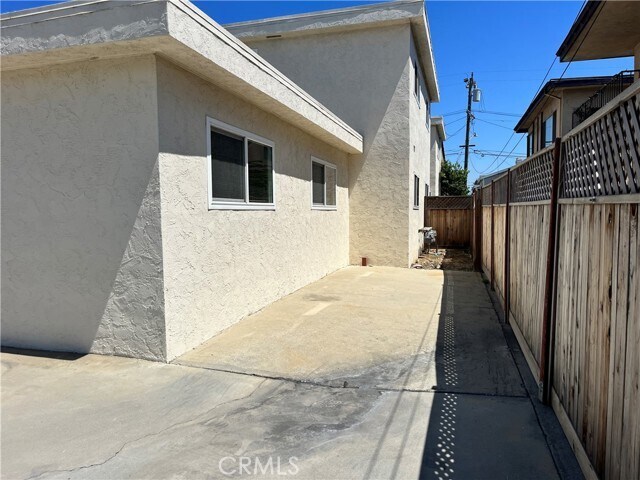 Building Photo - 16231 Gramercy Pl