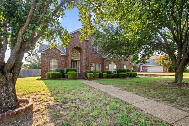Building Photo - Stunning 4-Bedroom Rental Home with office...