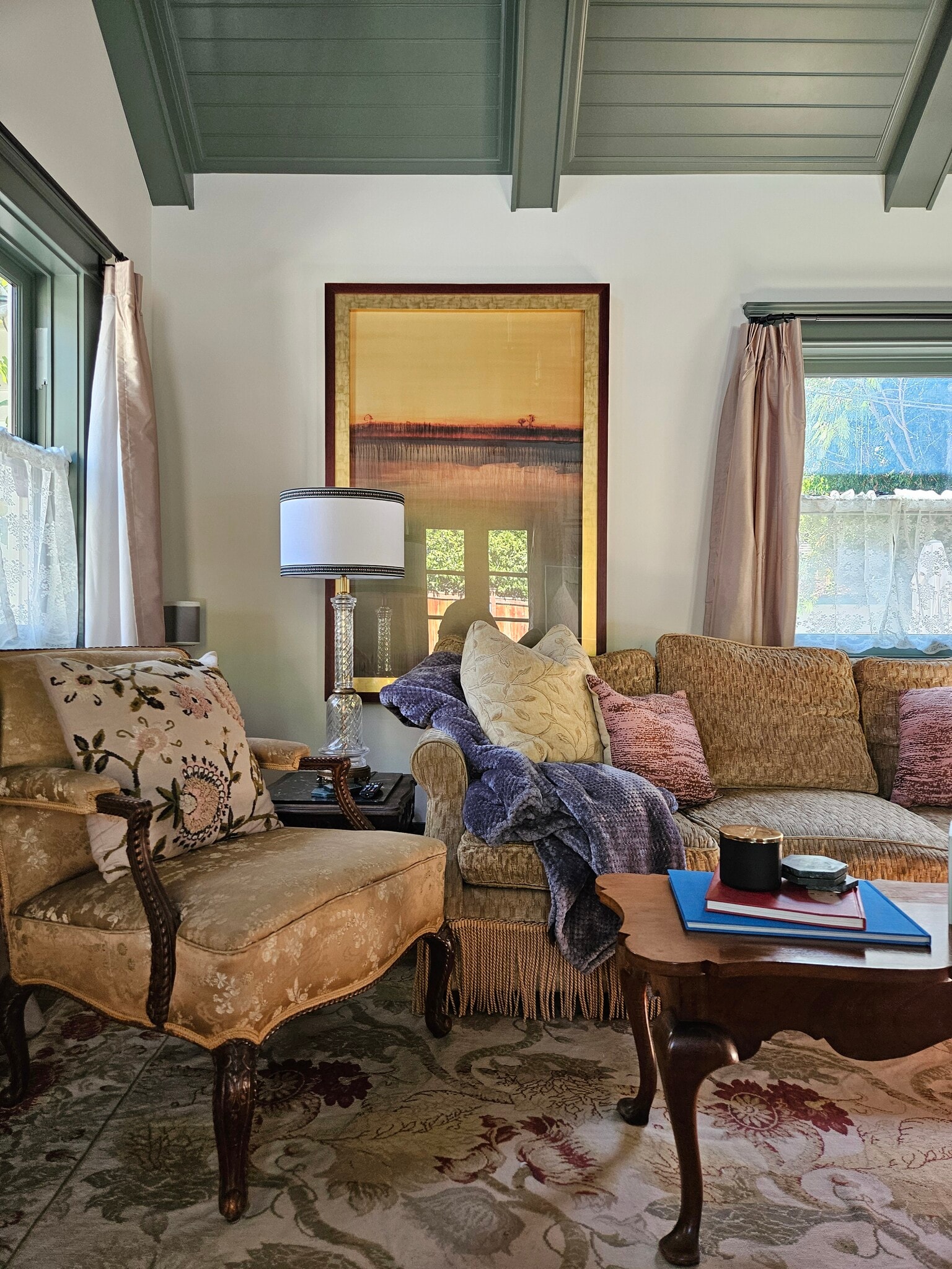 Building Photo - 139 N Ivy Ave