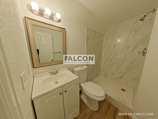 Building Photo - 5949 Wisteria Dr