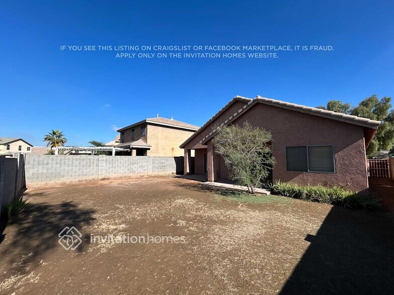 Building Photo - 1612 S 80th Dr