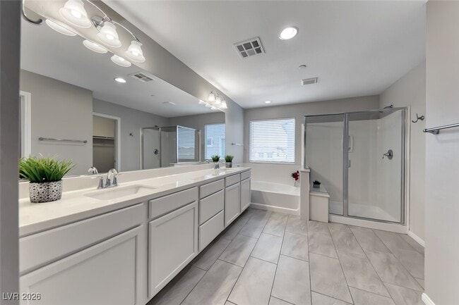 Building Photo - 1009 Cetona Ct