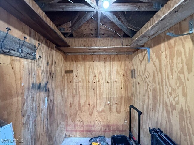 Building Photo - 13257 Broadhurst Loop