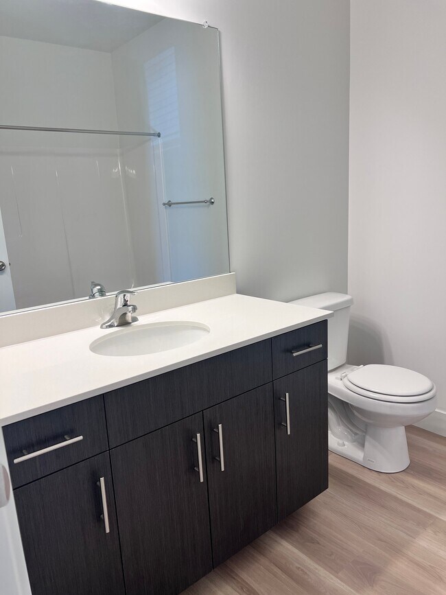 Building Photo - 693 S 4500 S