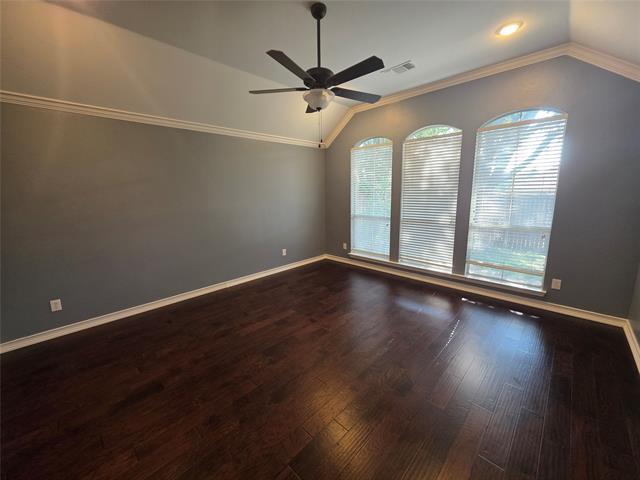 Building Photo - 2717 Cliffwood Dr
