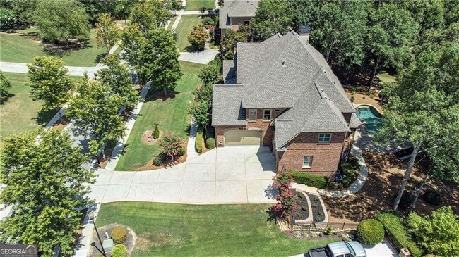 Building Photo - 2317 Crimson King Dr