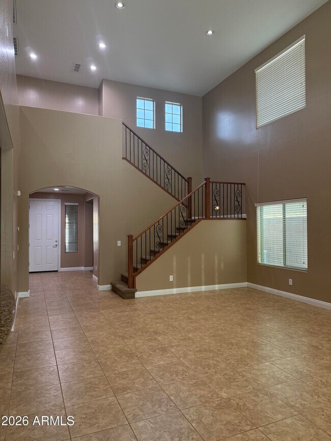 Building Photo - 10743 W Desert Elm Ln