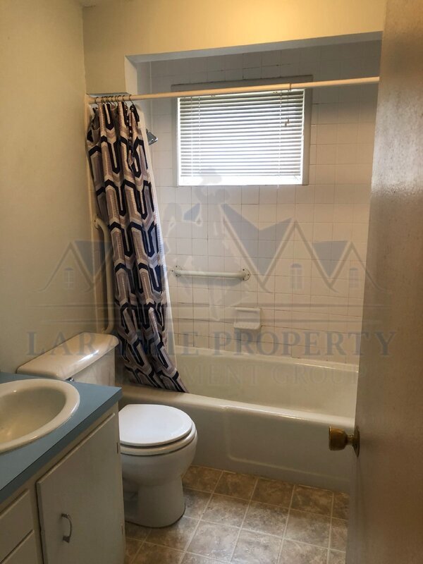 Building Photo - 529 E Spring Creek Dr