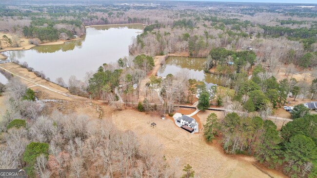 Building Photo - 260 Sandy Lake Cir