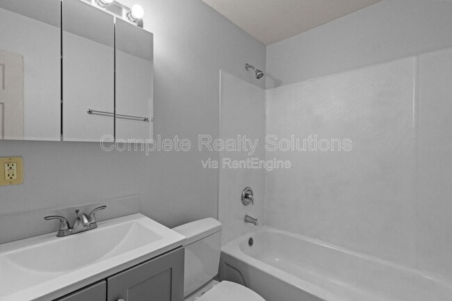 Building Photo - 4320 Rickey Dr