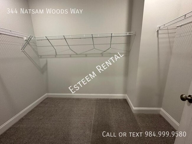 Building Photo - 344 Natsam Wds Wy