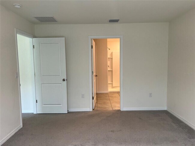 Building Photo - 5070 SW 88th St